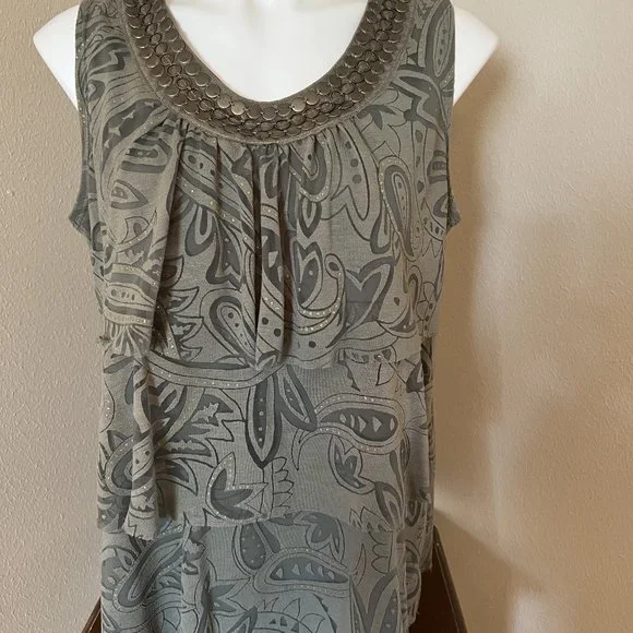 Dress Barn Olive Green Front Layered Sleeveless Top - Size XL - Picture 1 of 8